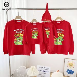 Mẫu áo đồng phục Tết dáng sweater xuân 2024