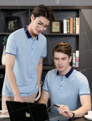 Mẫu áo thun đồng phục công ty màu xanh ngọc phối cổ tím than