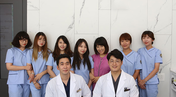 Đồng phục ngành điều dưỡng tại Đại học Seoul