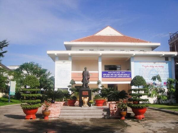 Trường THPT Trần Hưng Đạo ở Gò Vấp