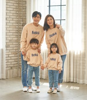 Á đồng phục gia đình mùa đông