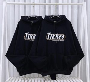 Áo Hoodie nỉ bông màu đen Tikkeo