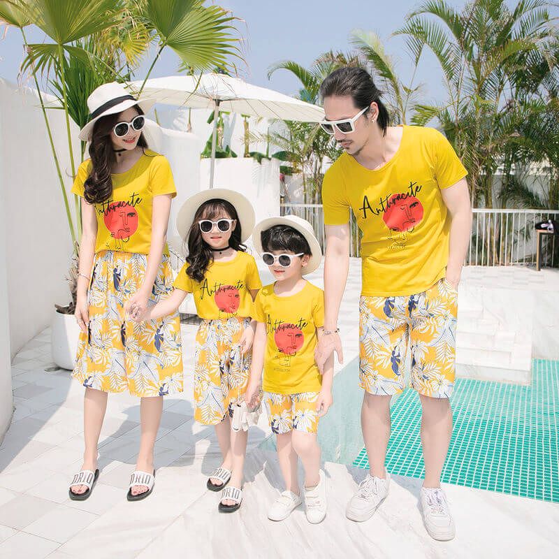 Set áo đôi gia đình màu vàng kết hợp quần vải mixi mềm mịn thoáng mát