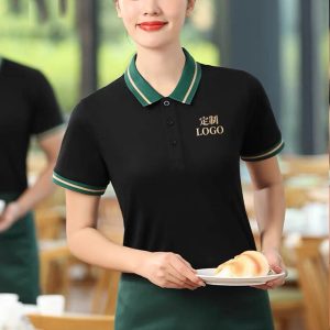 Áo đồng phục nhà hàng màu đen có cổ phối xanh lá cây