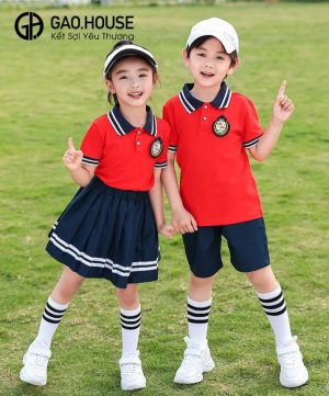 Đồng phục mầm non có cổ màu đỏ phối đen trắng