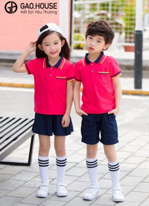 Đồng phục mầm non có cổ màu hồng bo dệt đen