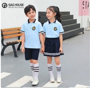 Mẫu áo đồng phục mầm non màu xanh thiên thanh cổ bẻ