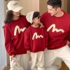 Áo sweater gia đình mùa đông đẹp