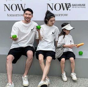 Áo gia đình thể thao màu trắng