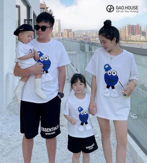 Áo đồng phục gia đình cổ tròn màu trắng