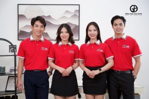 Đồng phục doanh nghiệp màu đỏ nổi bật
