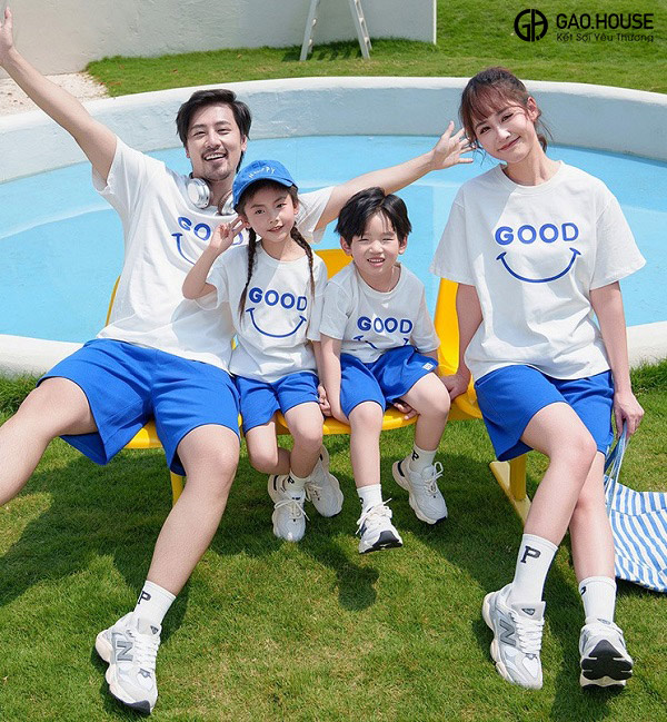 Áo thun gia đình ở Huế