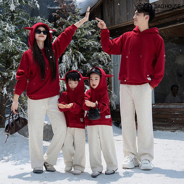 Đồng phục gia đình mùa đông ở Hải Dương