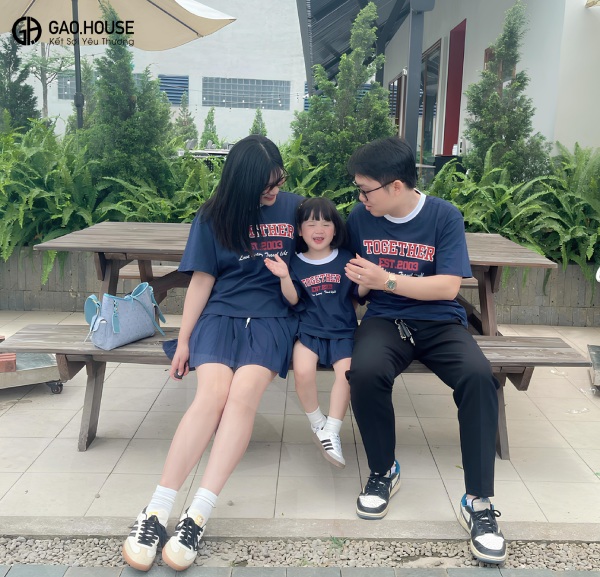 Đồng phục gia đình ở Khánh Hòa