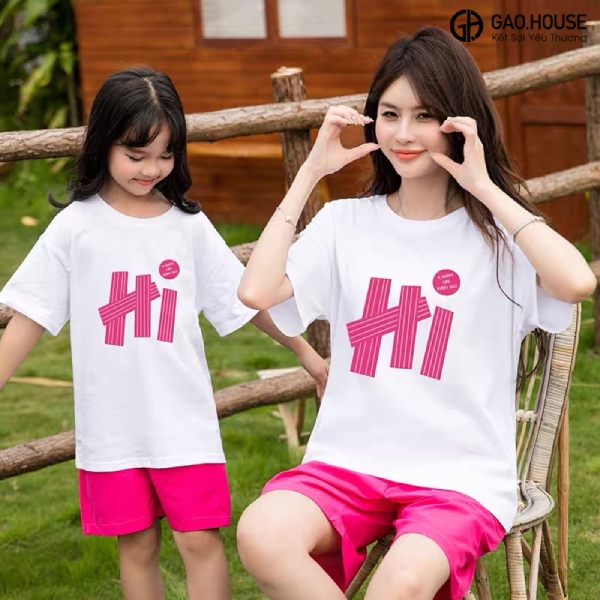 Đồng phục gia đình ở Lào Cai