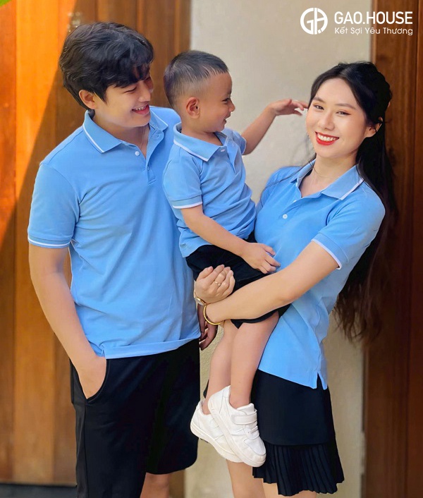 Đồng phục gia đình Tuyên Quang có cổ