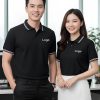 đồng phục công ty màu đen phối bo cổ sọc trắng
